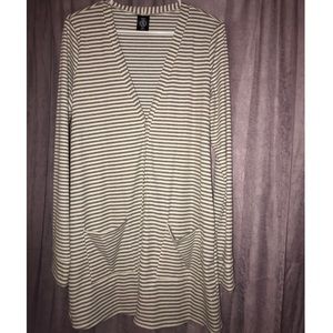 Agnes & Dora striped / ribbed cardigan size large